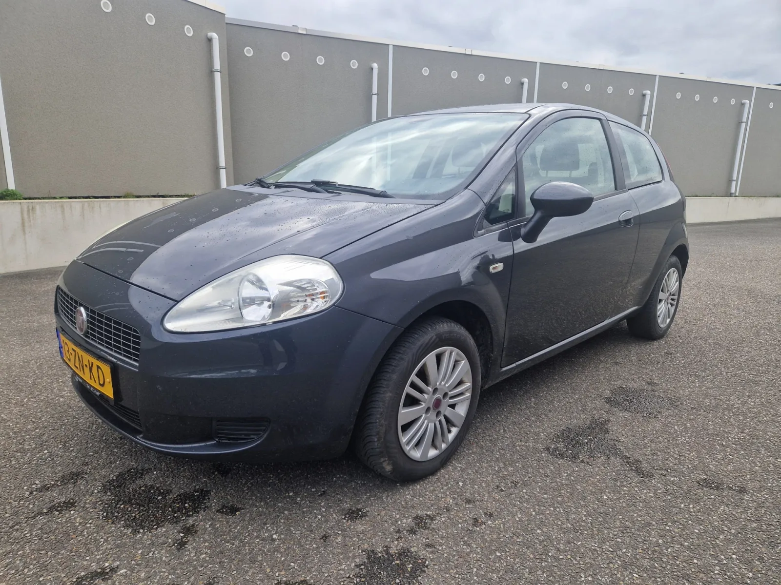 Fiat Grande Punto (2008) — foto 1