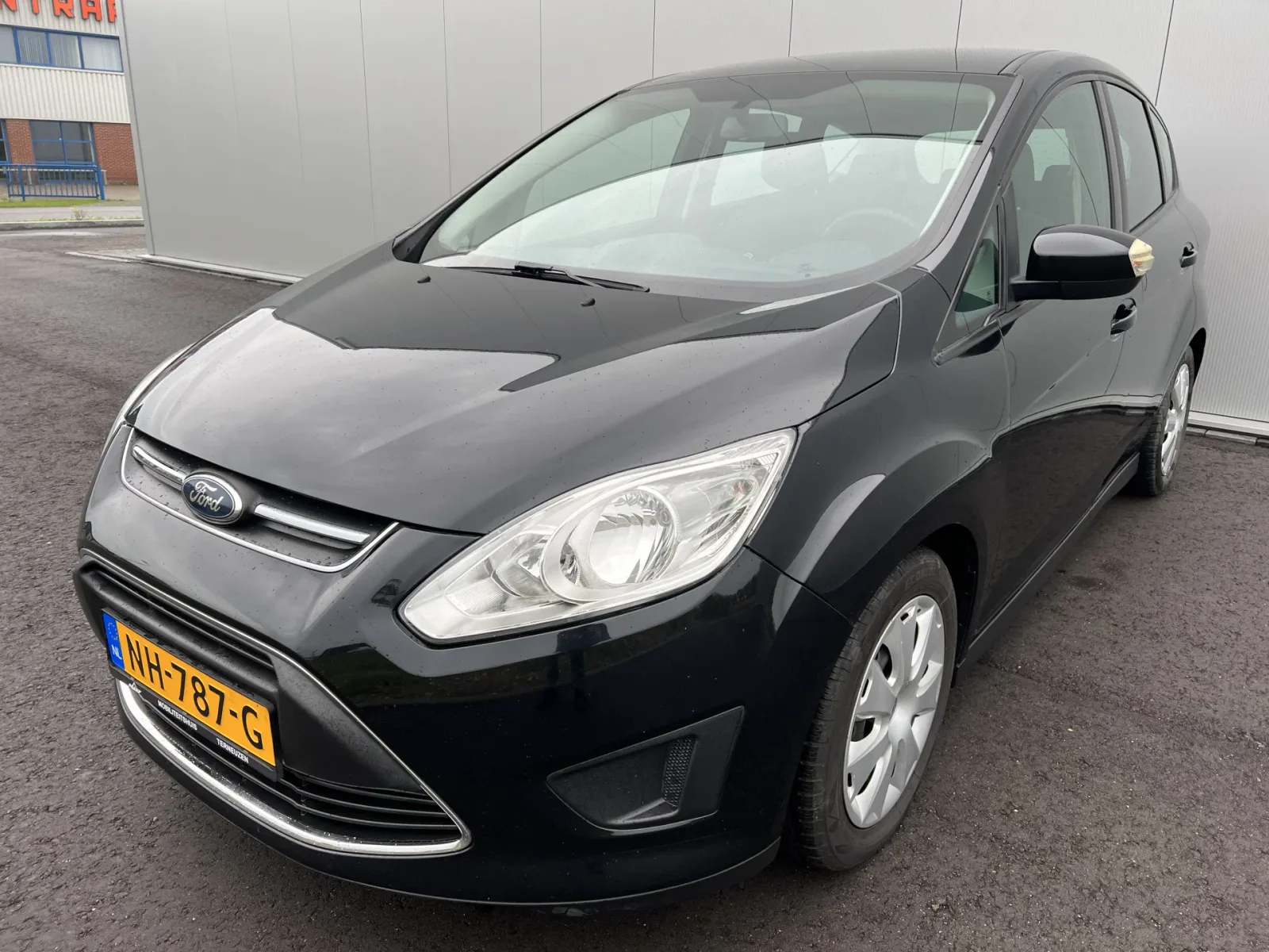 Ford C-Max (2011) — foto 1