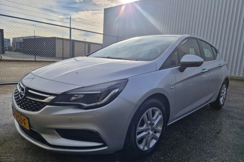 Opel Astra (2018)