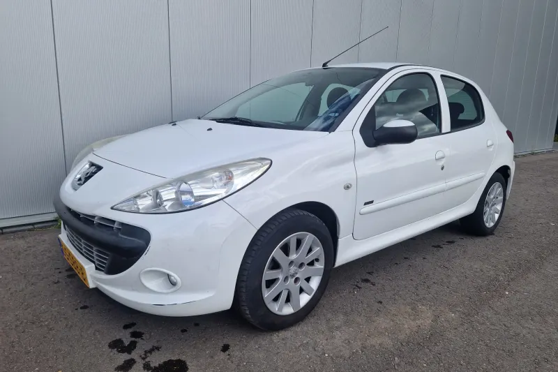 Peugeot 206 (2011)
