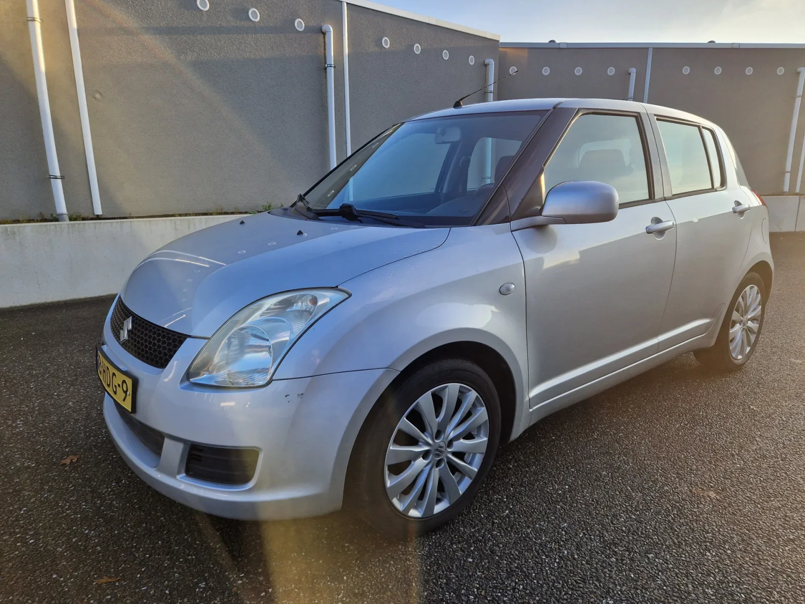 Suzuki Swift (2008) — foto 1