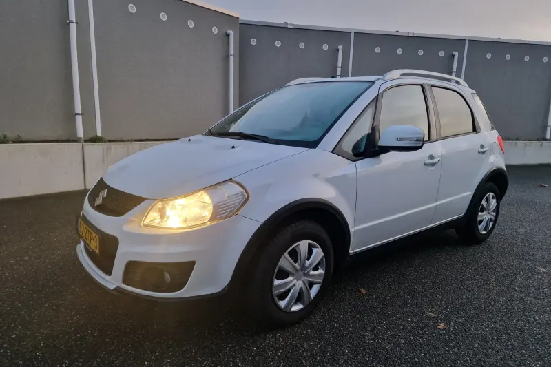 Suzuki SX4 (2013)