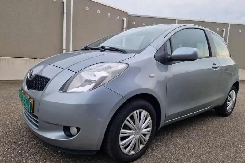 Toyota Auris (2008)