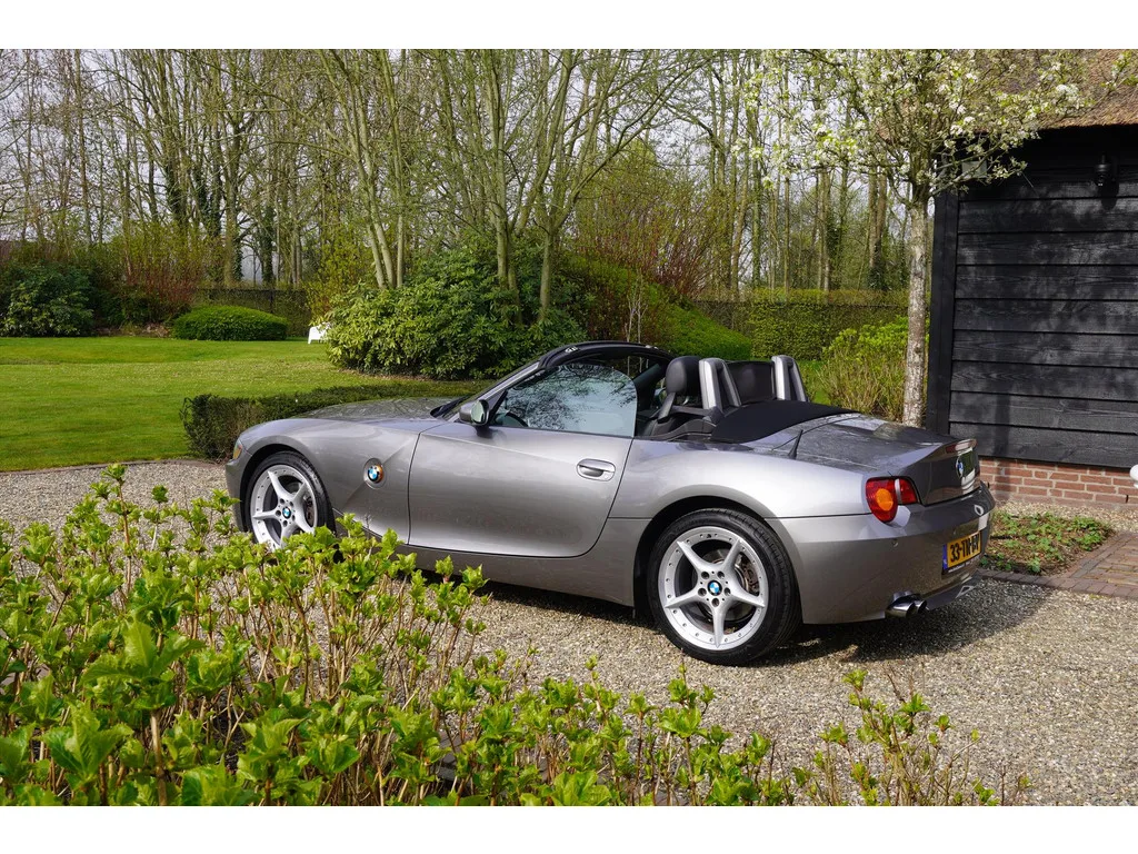 BMW Z4 (2003) — foto 1