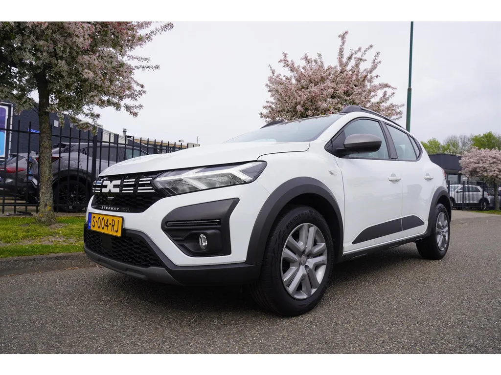 Dacia Sandero (2023) — foto 1