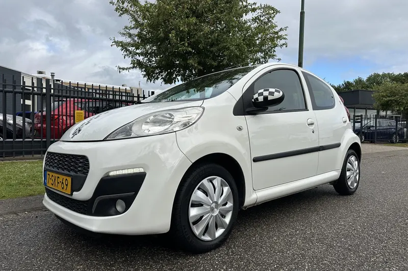 Peugeot 107 (2013)
