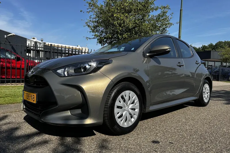 Toyota Yaris (2023)