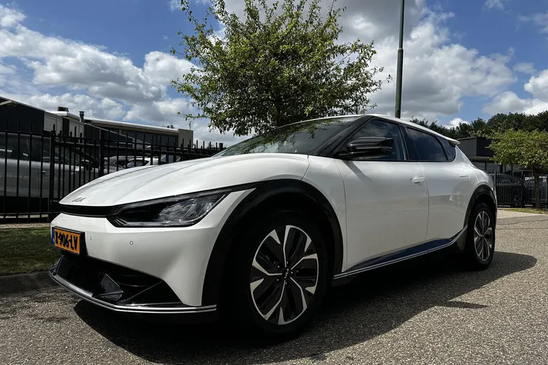 Kia EV6 (2023)