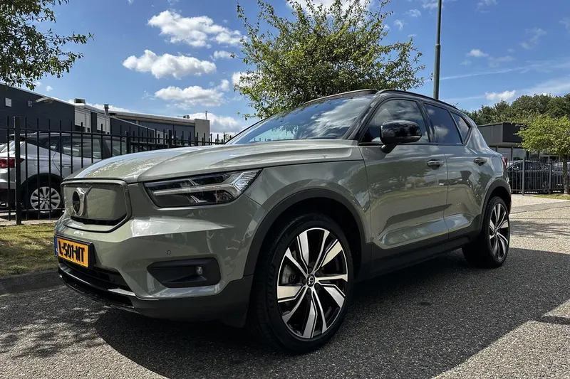 Volvo XC40 (2021)