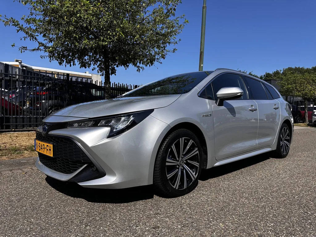 Toyota Corolla (2021) — foto 1