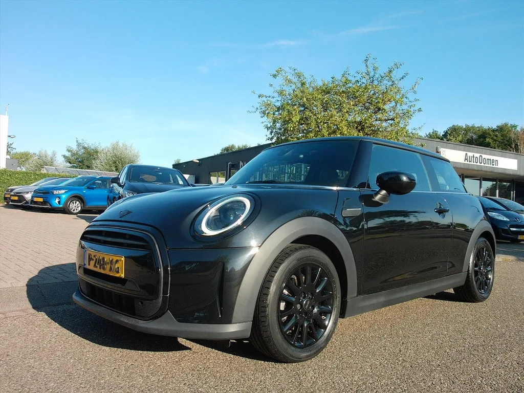 MINI One (2022) — foto 1