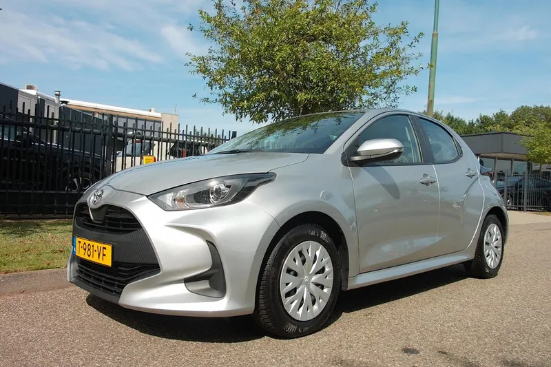 Toyota Yaris (2023)