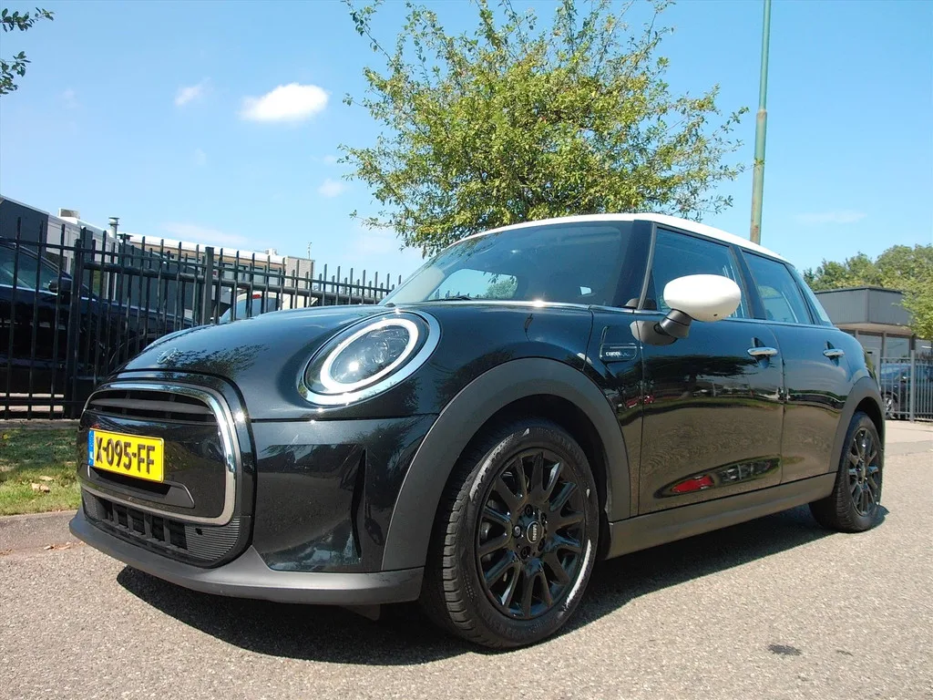 MINI Cooper (2023) — foto 1