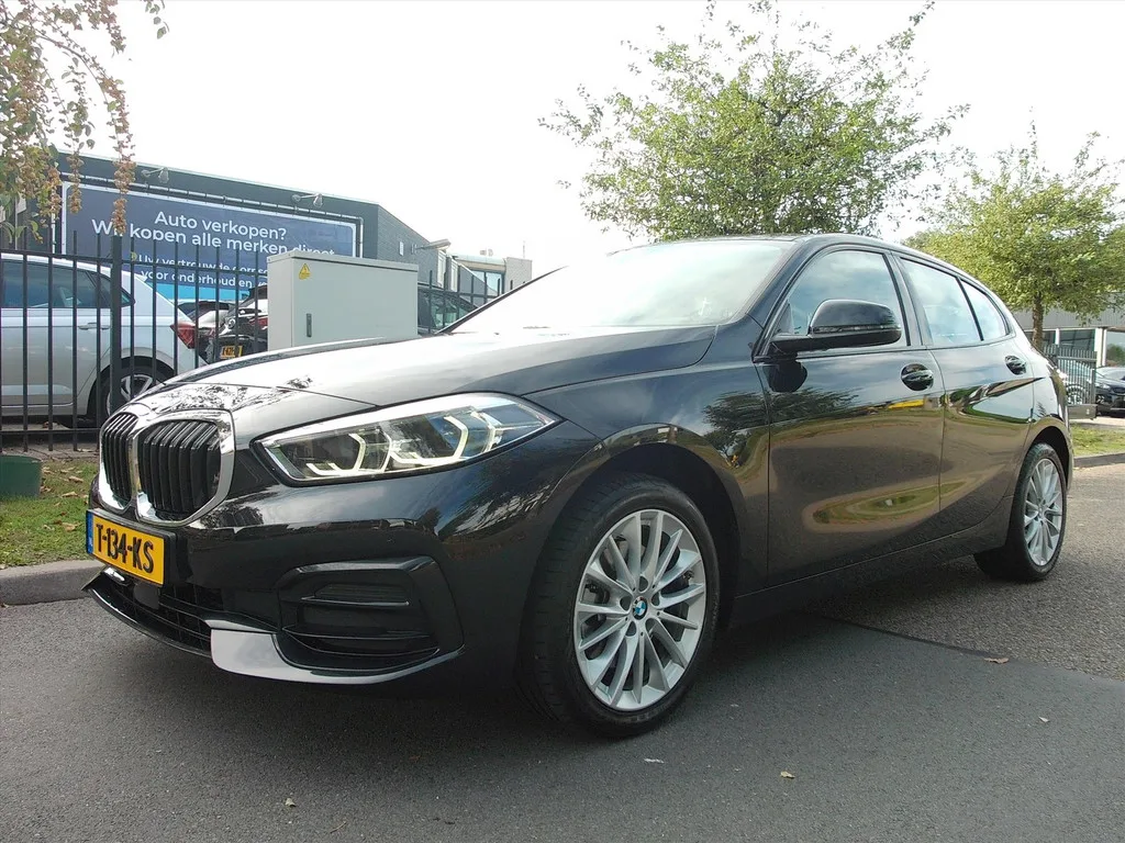 BMW 1-Serie (2023) — foto 1
