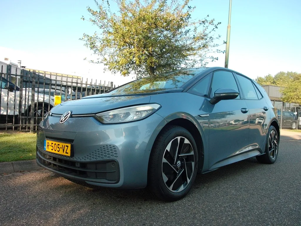 Volkswagen ID.3 (2022) — foto 1