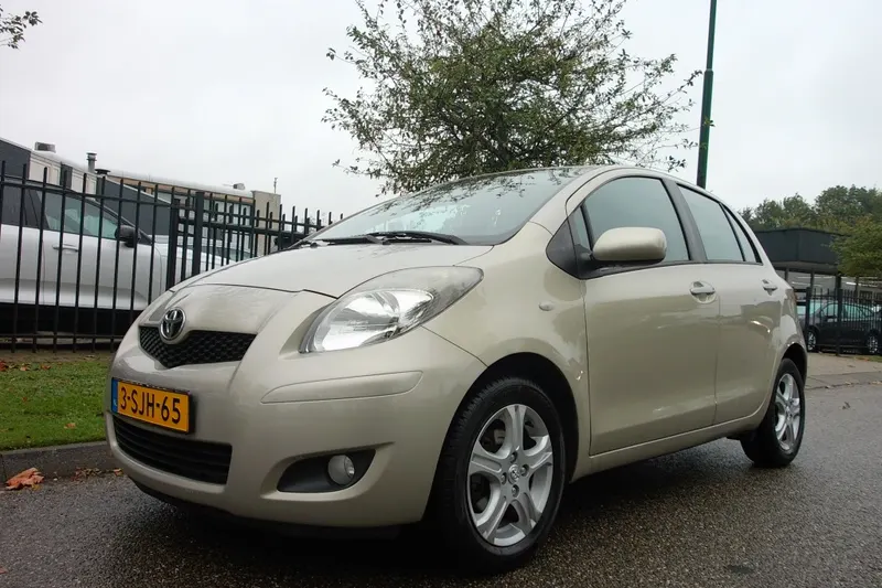 Toyota Yaris (2011)