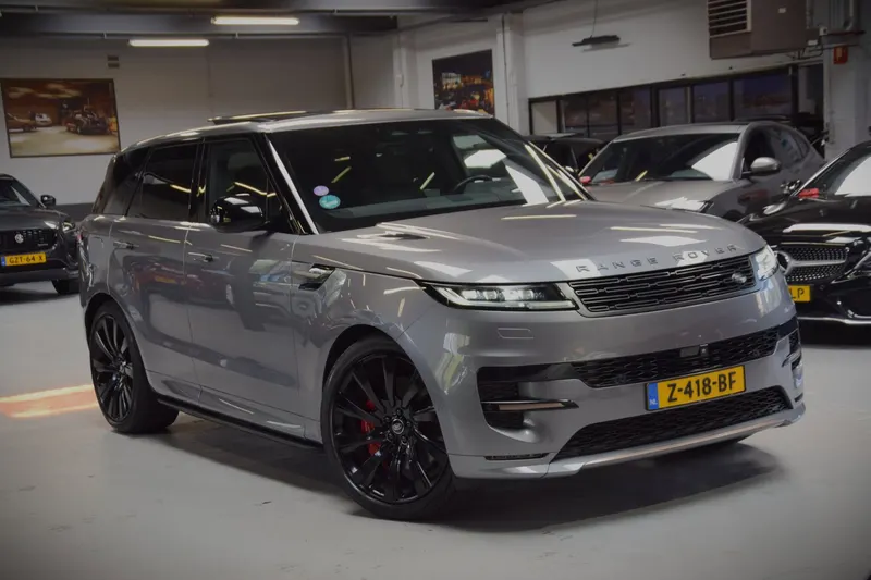 Land Rover Range Rover Sport (2023)