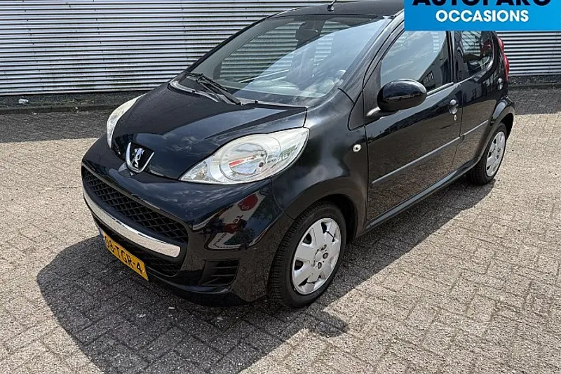 Peugeot 107 (2012)