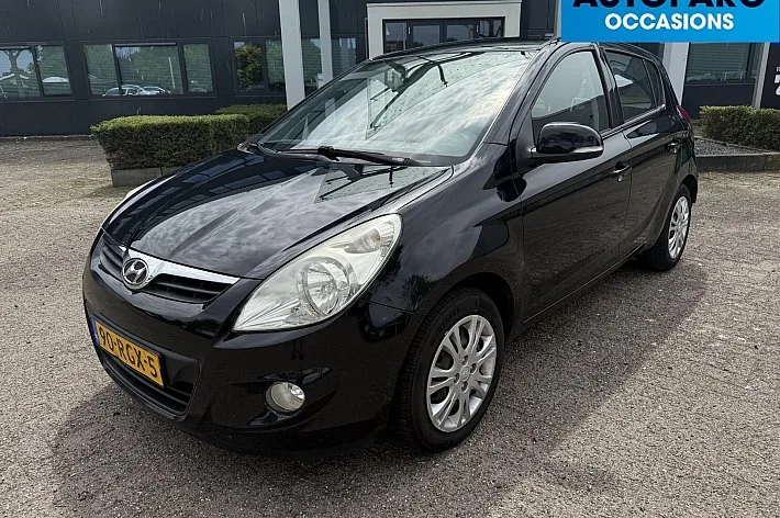 Hyundai i20 (2011) — foto 1
