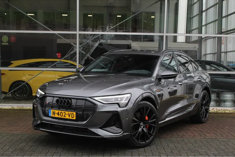 Audi e-tron (2021)