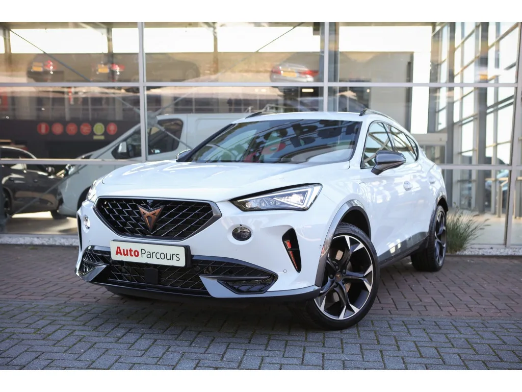 CUPRA Formentor (2024) — foto 1
