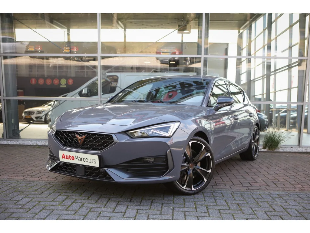 CUPRA Leon (2022) — foto 1