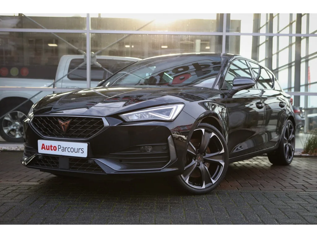 CUPRA Leon (2022) — foto 1