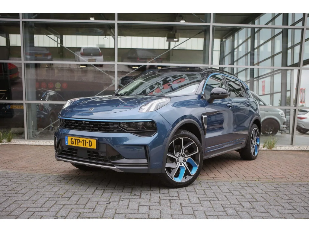 Lynk & Co 01 (2022) — foto 1