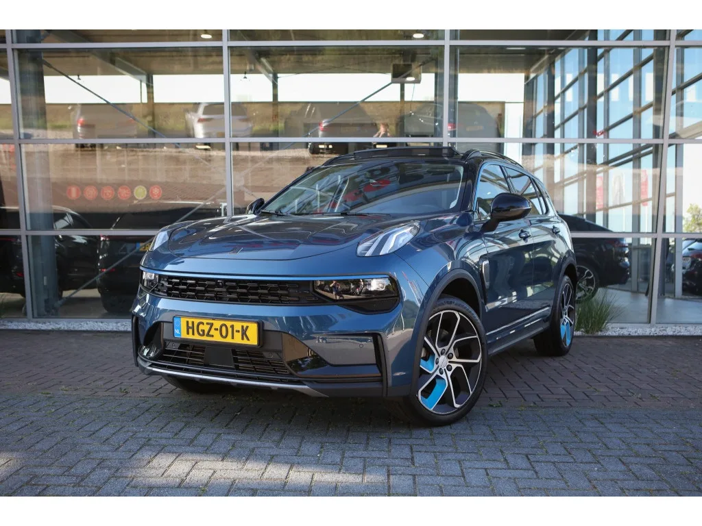 Lynk & Co 01 (2023) — foto 1