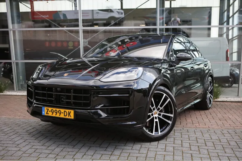 Porsche Cayenne (2024)