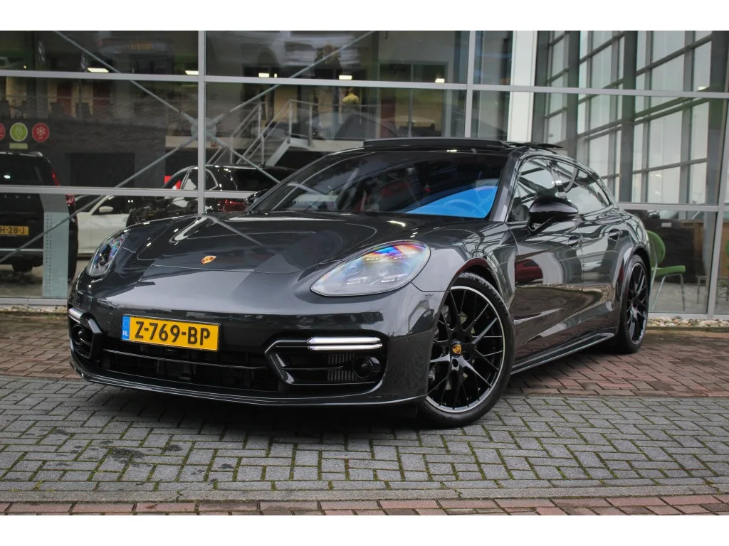 Porsche Panamera (2024) — foto 1