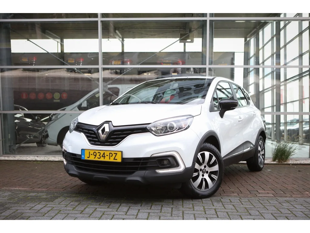 Renault Captur (2018) — foto 1