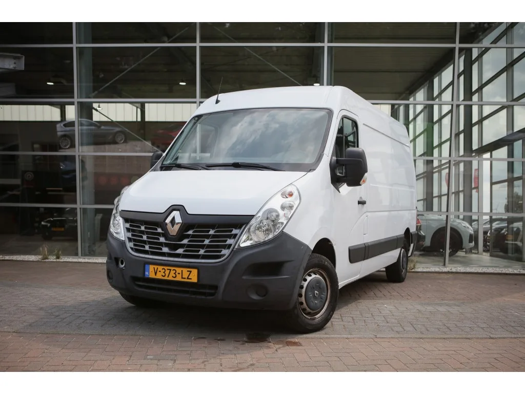 Renault Master (2018) — foto 1