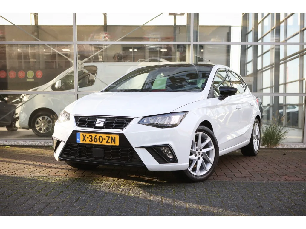 SEAT Ibiza (2023) — foto 1