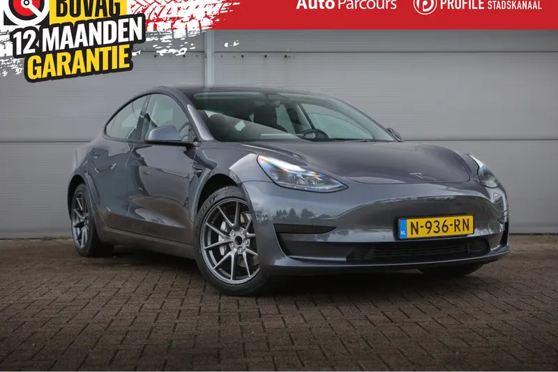 Tesla Model 3 (2021)