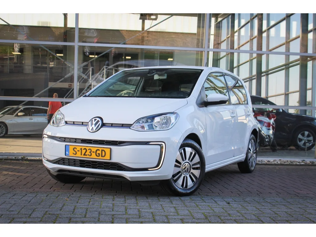Volkswagen E-Up! (2018) — foto 1