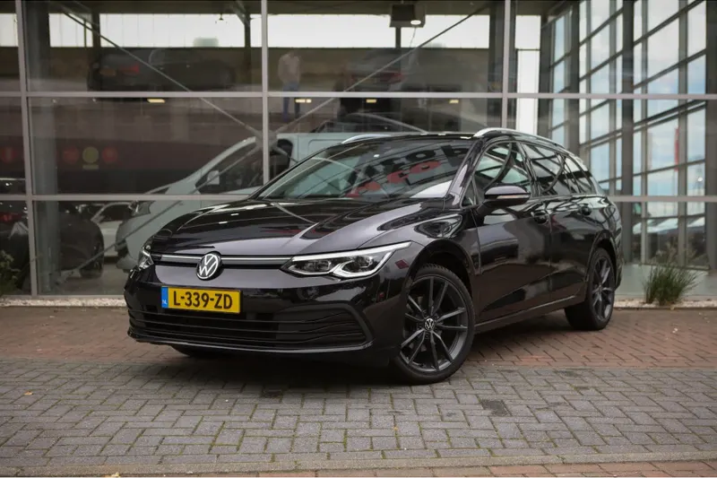 Volkswagen Golf (2021)