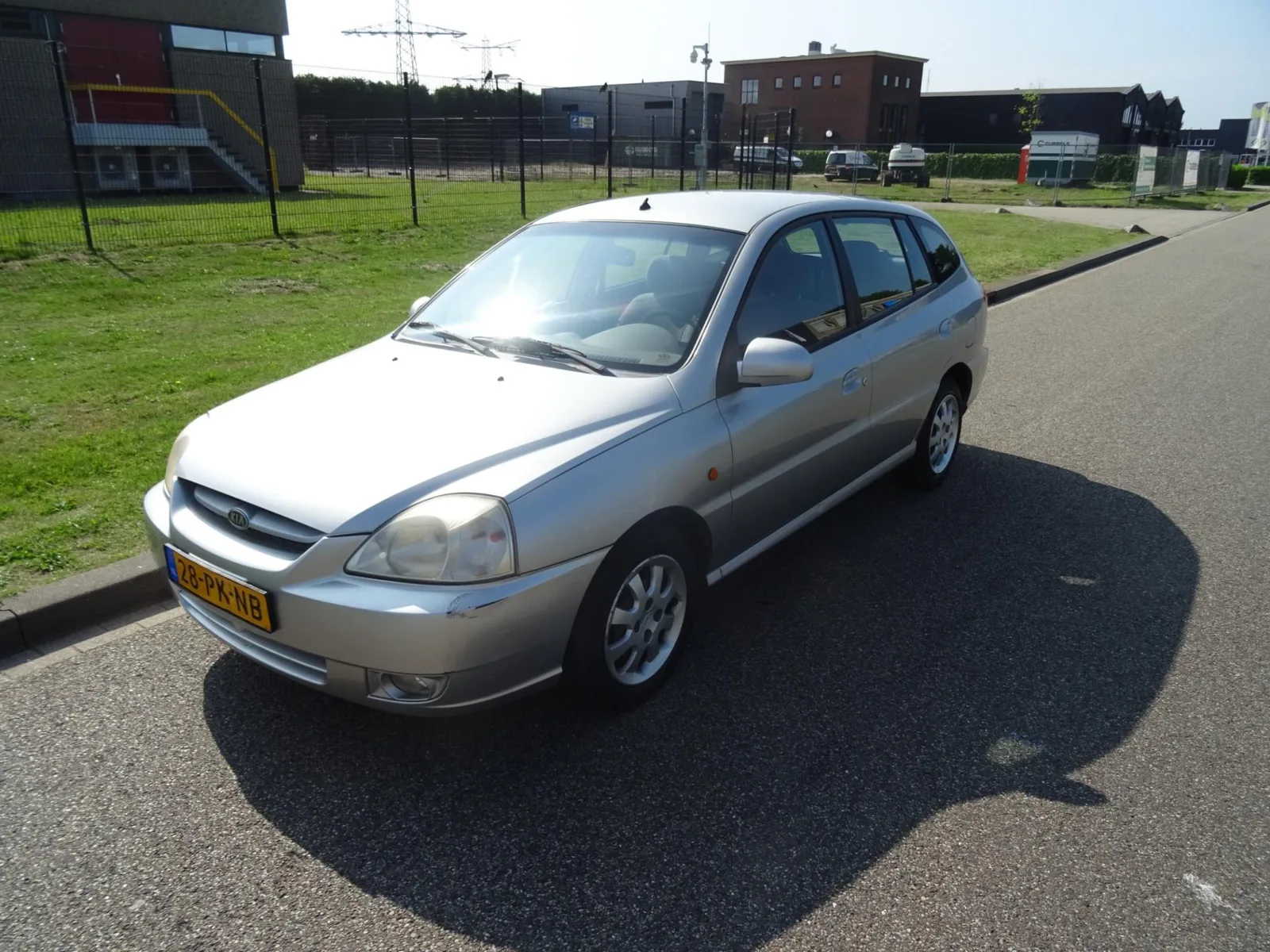 Kia Rio (2004) — foto 1