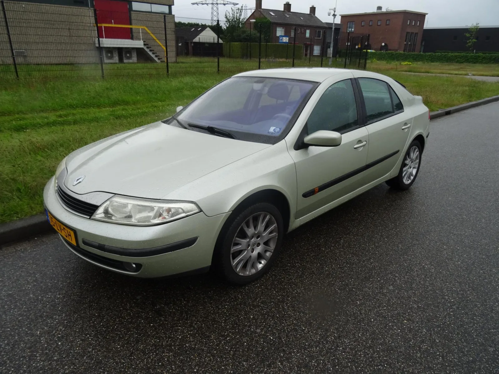 Renault Laguna (2003) — foto 1