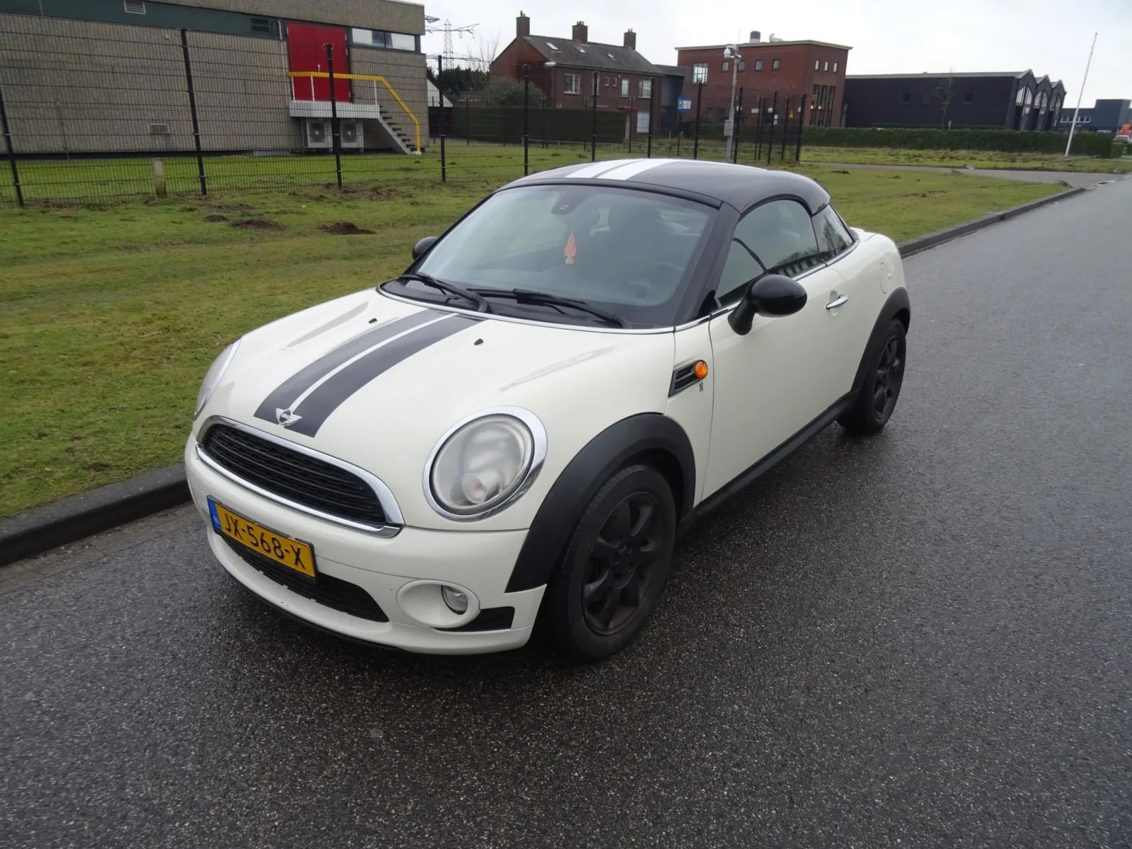 MINI Coupé (2013) — foto 1
