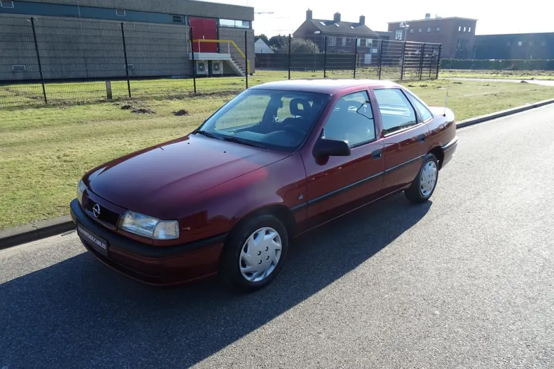 Opel Vectra (1994)