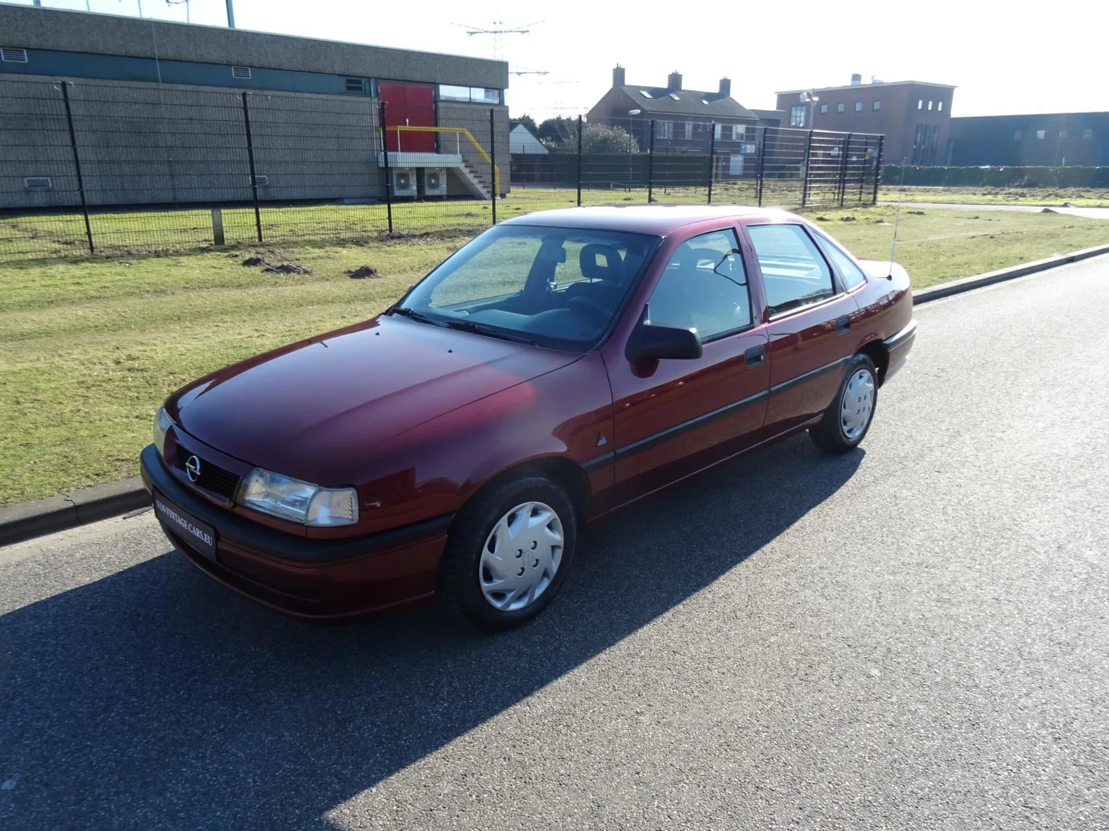 Opel Vectra (1994) — foto 1