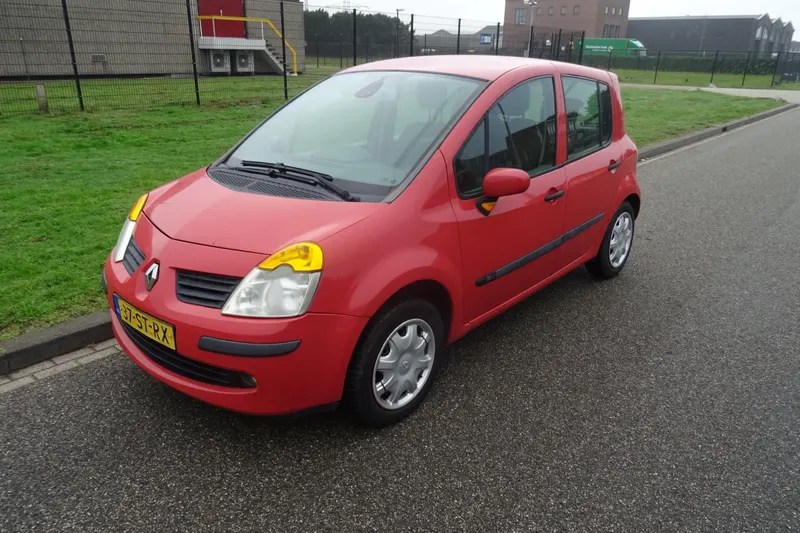 Renault Modus (2006)