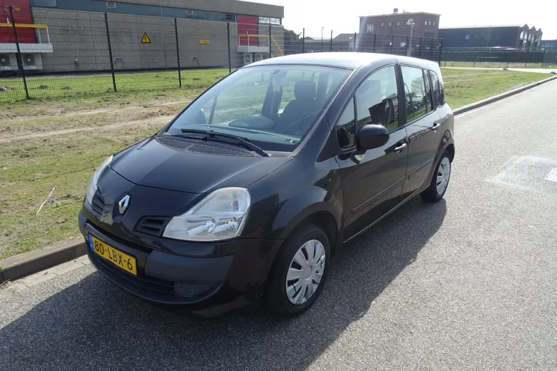 Renault Grand Modus (2010)