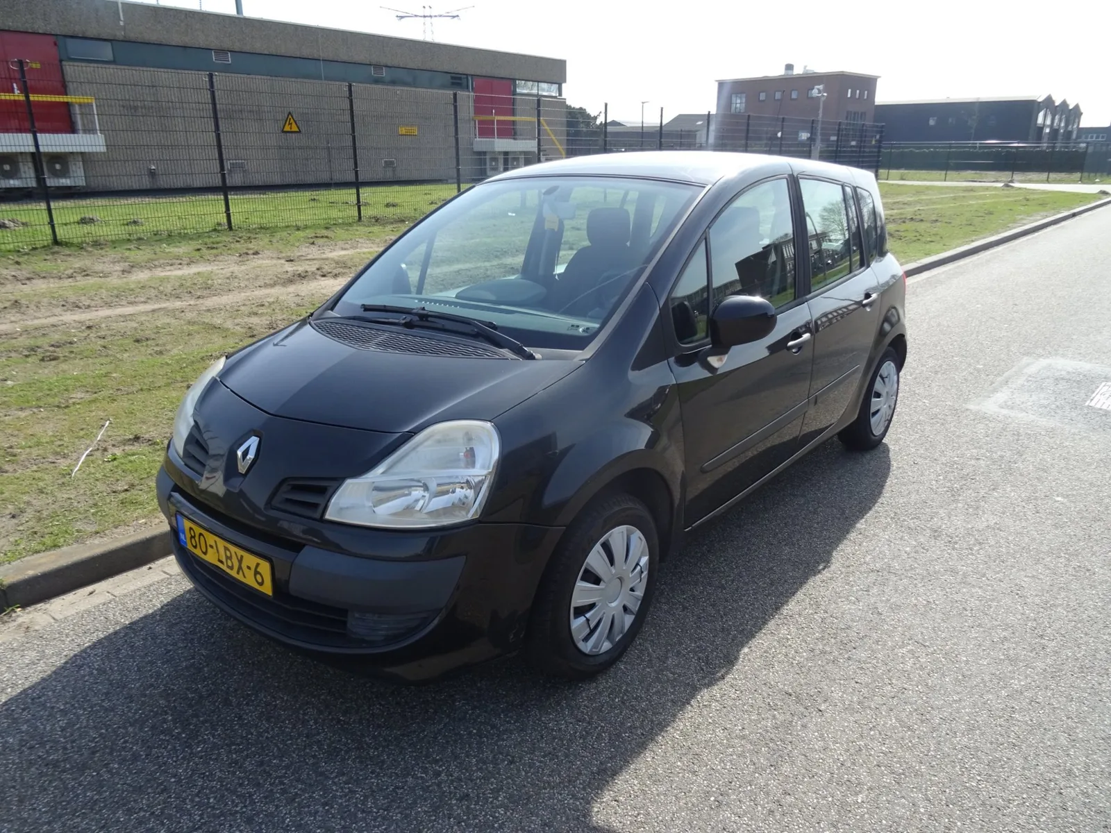 Renault Grand Modus (2010) — foto 1