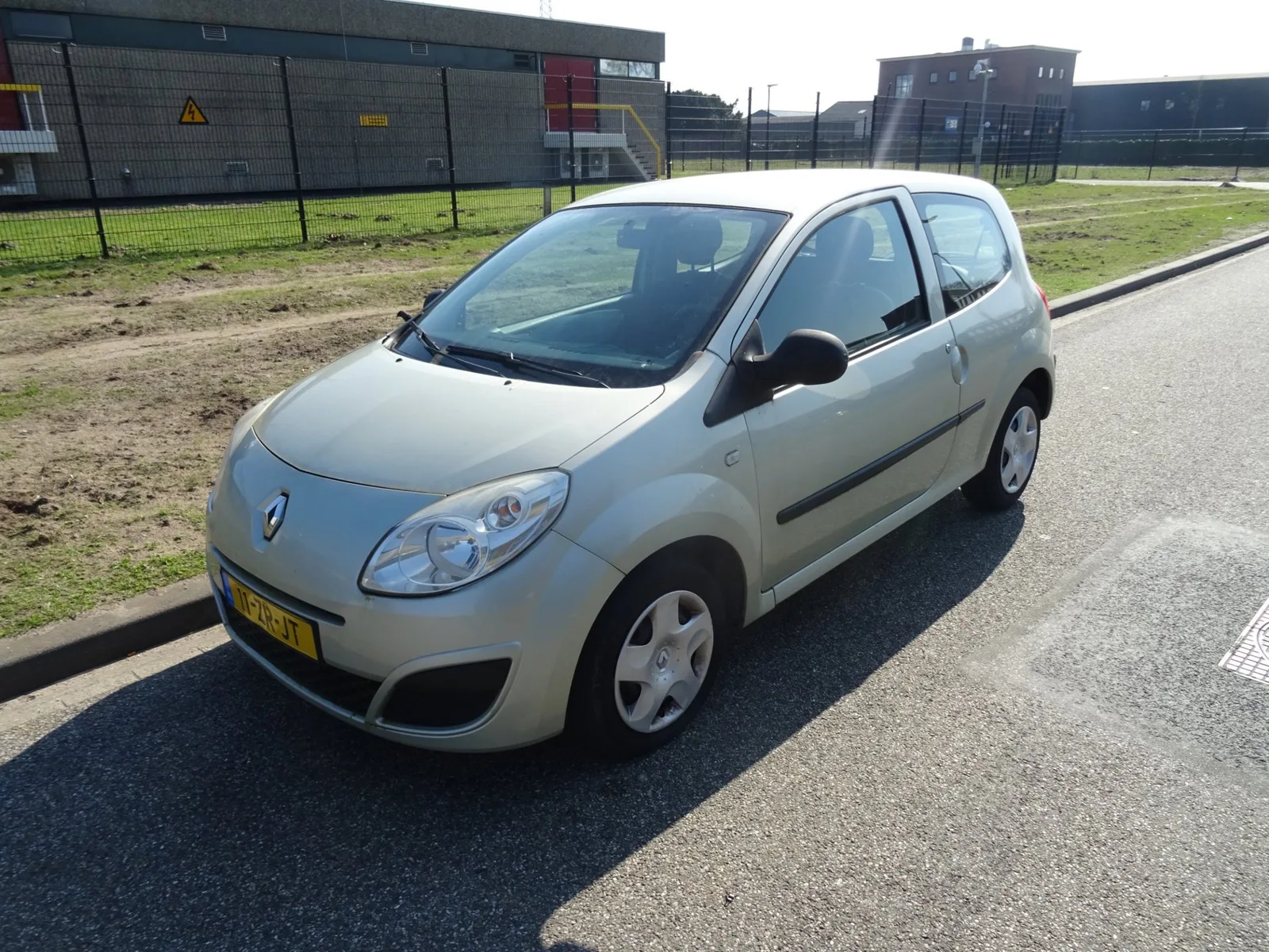 Renault Twingo (2008) — foto 1