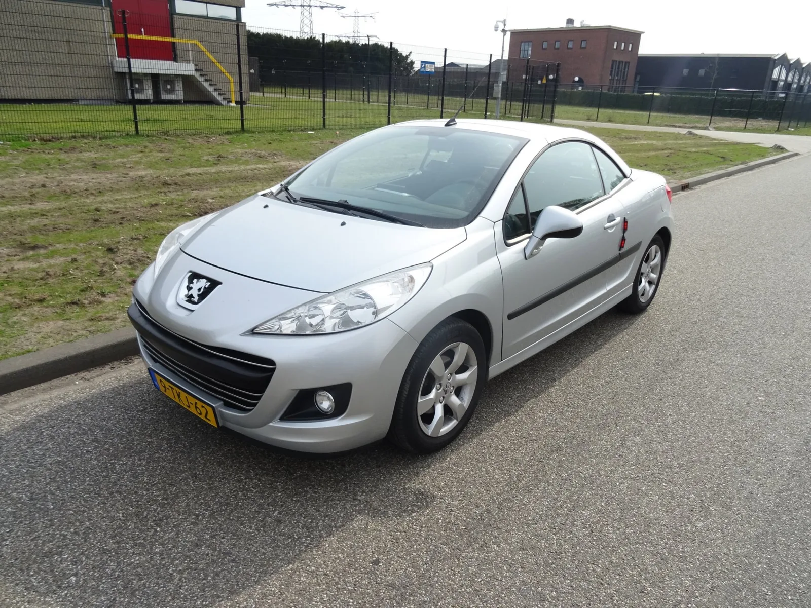 Peugeot 207 (2008) — foto 1