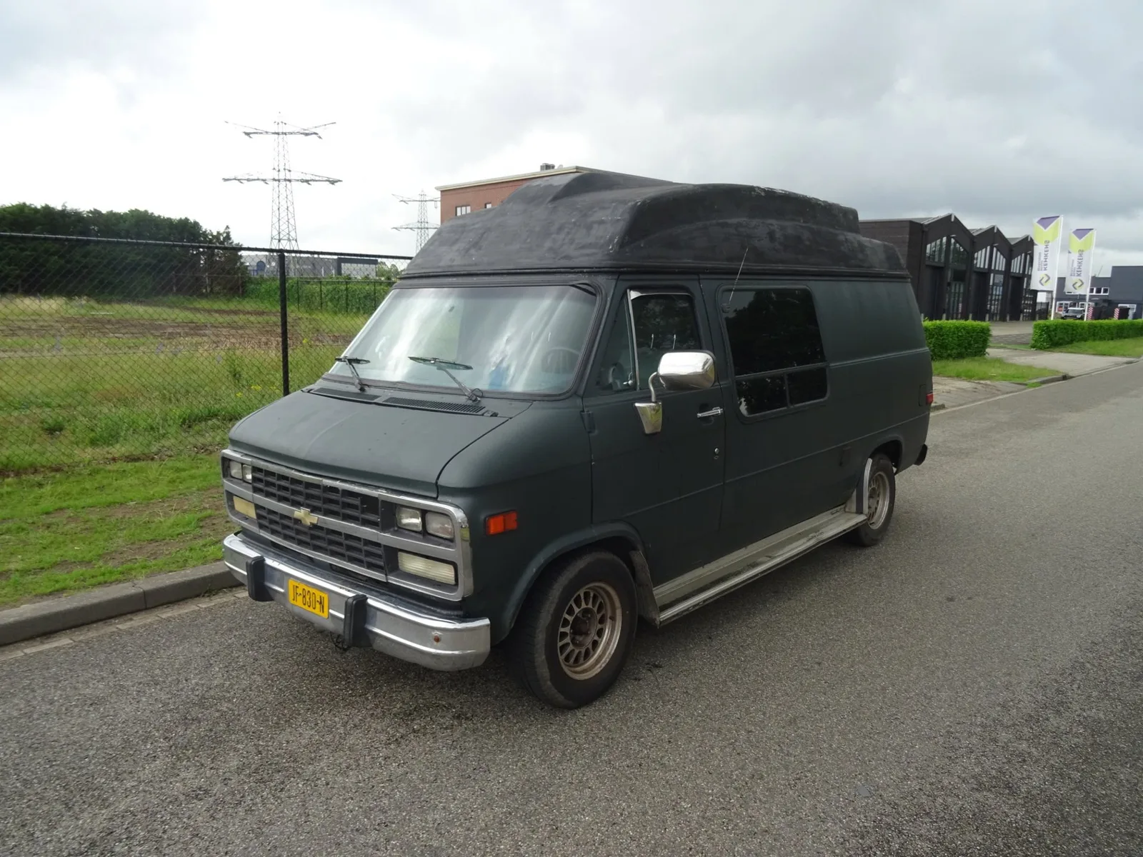 Chevrolet CHEVY VAN (1992) — foto 1