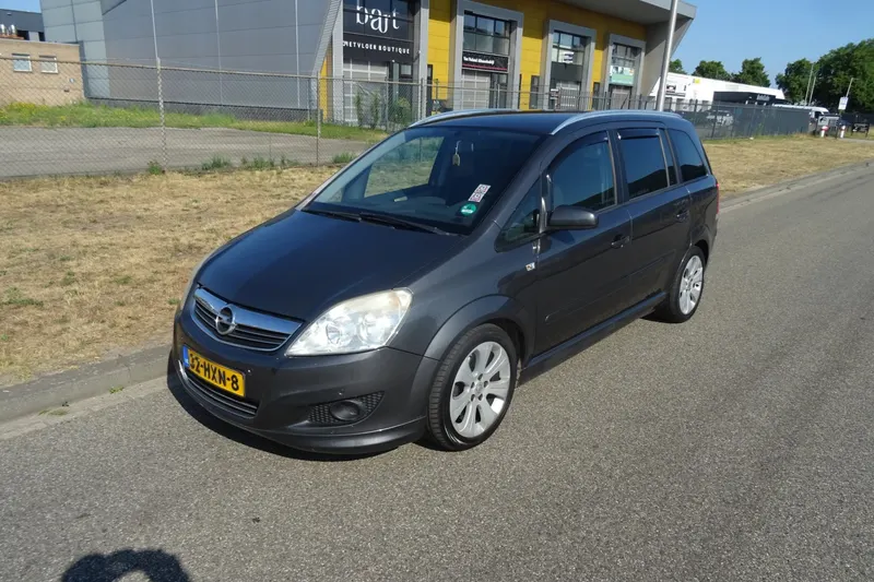 Opel Zafira (2009)