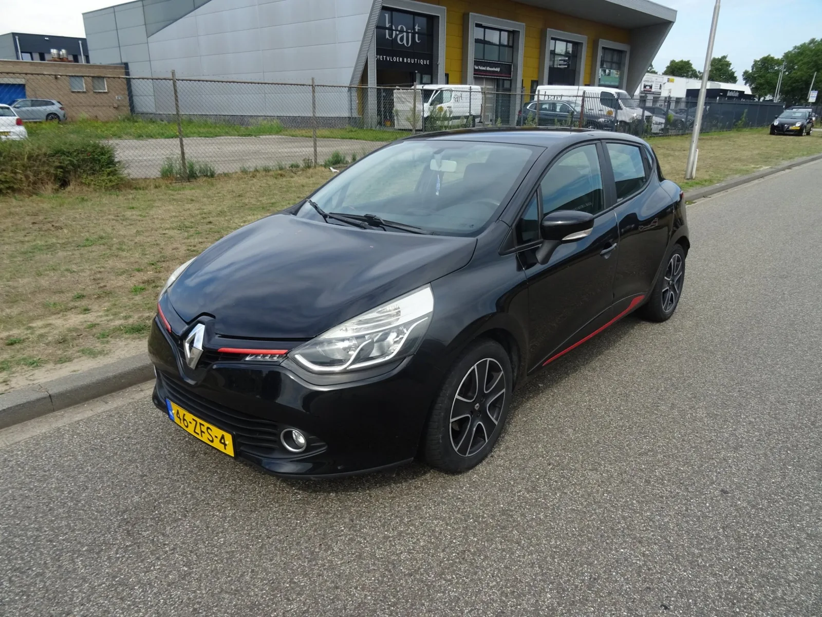 Renault Clio (2012) — foto 1